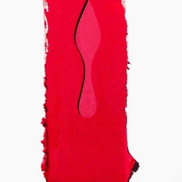 Rouge Louboutin Red Dramadouce 005M Velvet Matte Lipstick - Picture 6 of 9